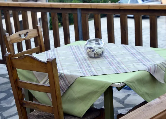 Ionian Balcony ليكسوري